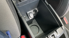 Nissan Qashqai 1.2 DiG-T N-Connecta 5dr Petrol Hatchback